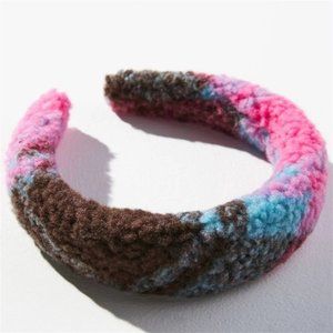 Multi color comfortable headband blurry